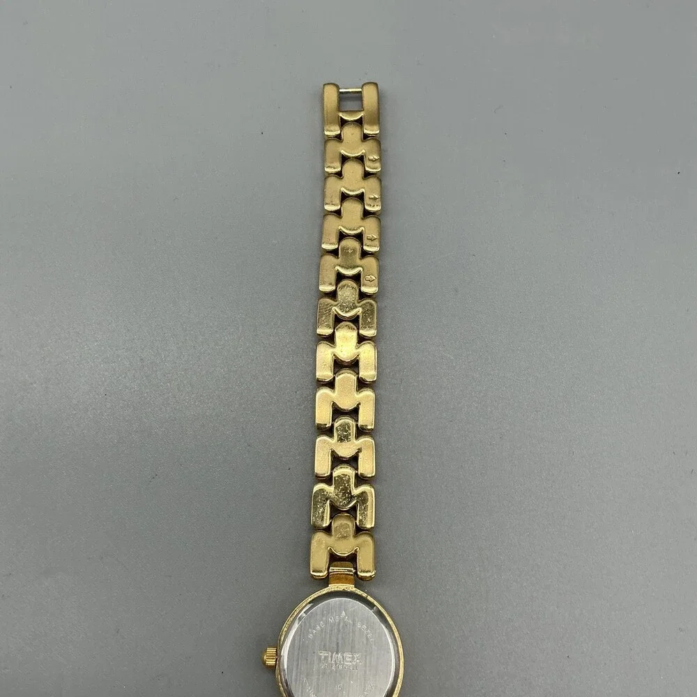 Timex Essentials Women Watch 18mm Gold Tone Bracelet New Battery 7.25